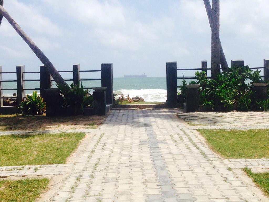 Rainbow Beach Hotel Hikkaduwa Exterior foto